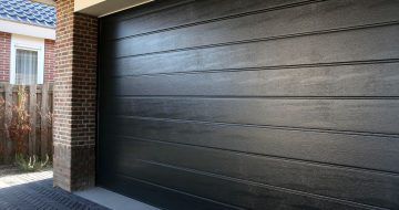 Garagentor Klassiker aus Holz